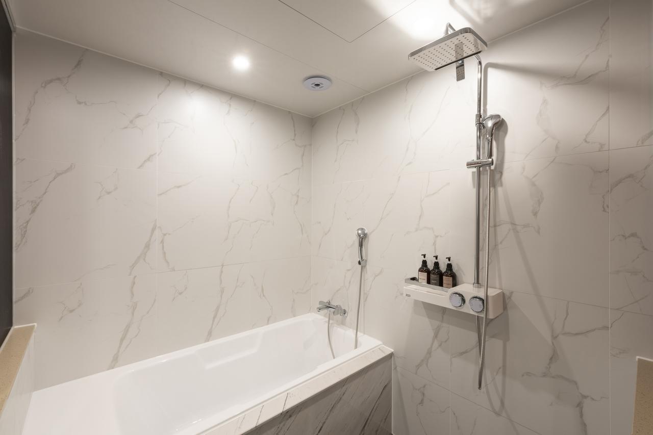 Brown-Dot Hotel Gupo 釜山広域市 エクステリア 写真